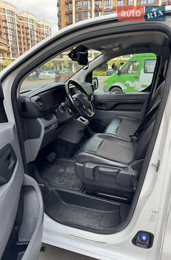 Минивэн Opel Vivaro 2020 в 