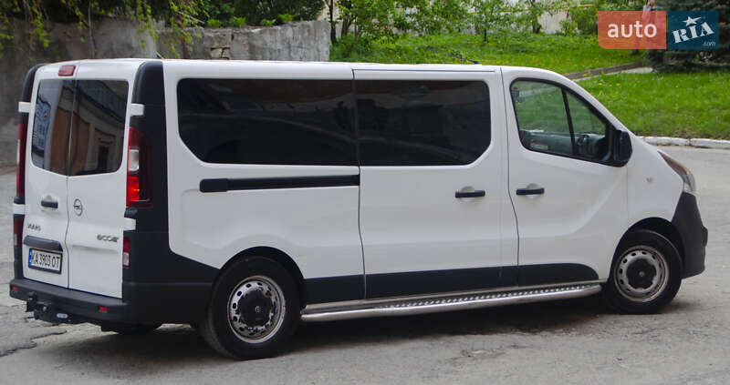 Минивэн Opel Vivaro 2017 в Кременце