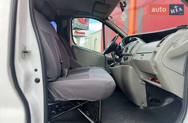 Минивэн Opel Vivaro 2010 в 