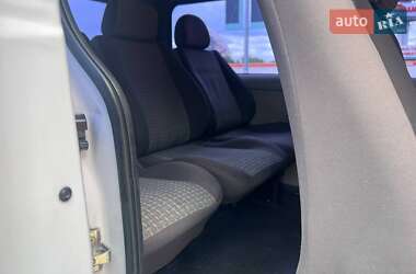 Минивэн Opel Vivaro 2010 в 