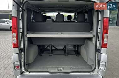 Мінівен Opel Vivaro 2011 в 