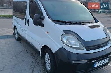 Минивэн Opel Vivaro 2004 в 