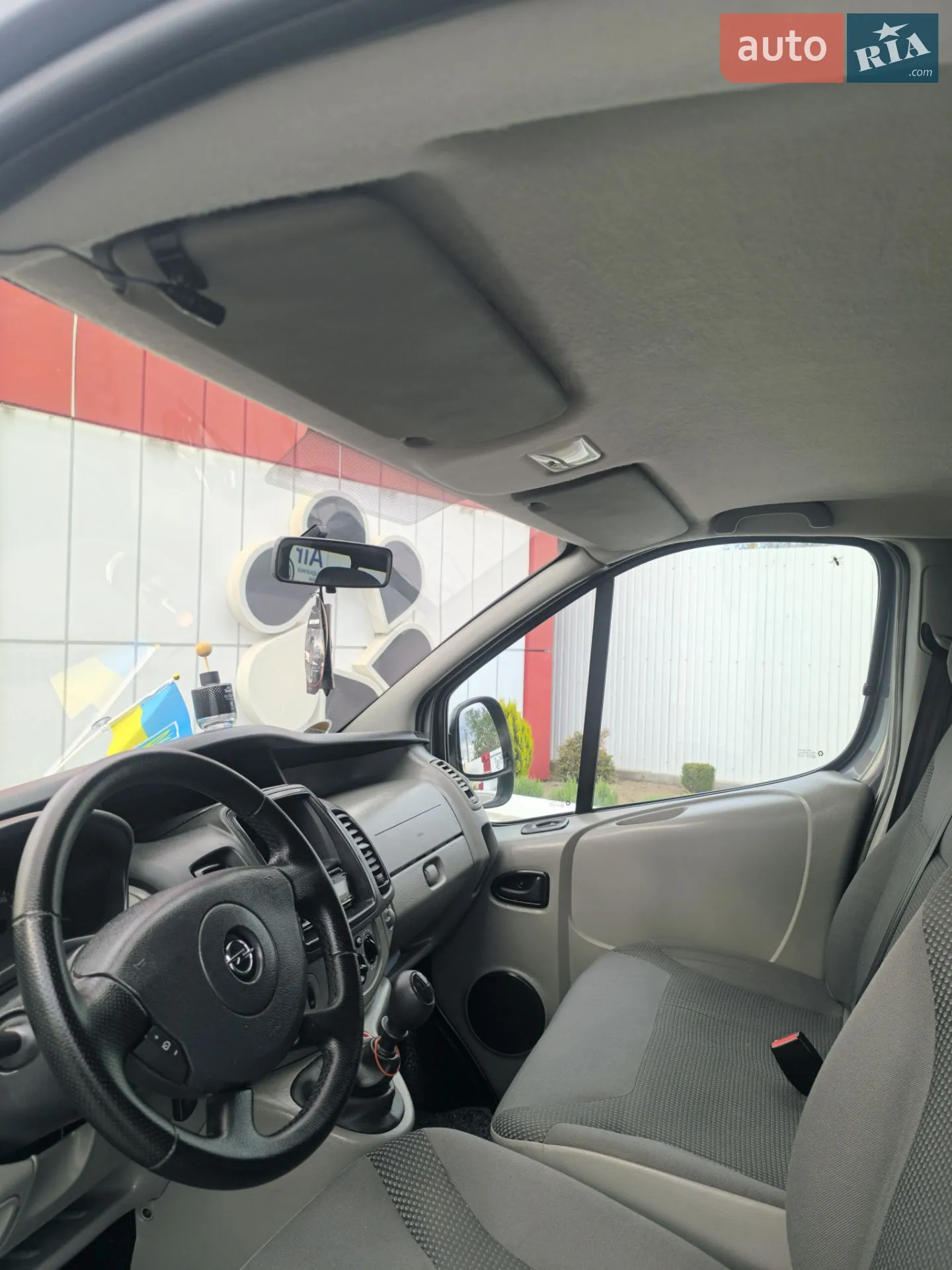 2011 Opel Vivaro - мініатюра 39