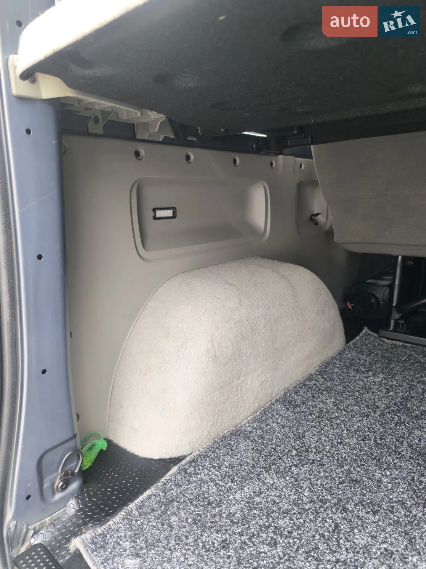 2011 Opel Vivaro - мініатюра 65