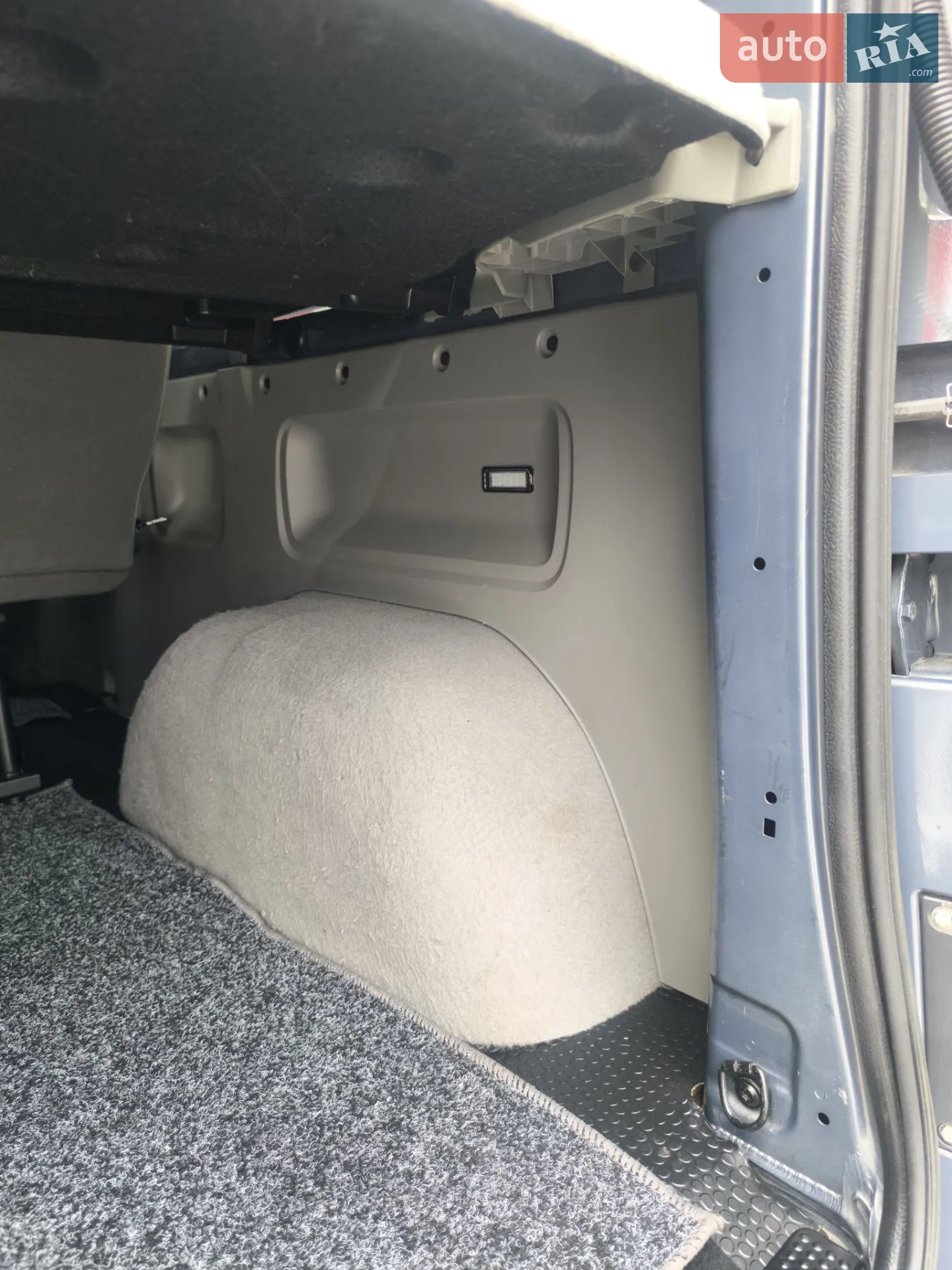 2011 Opel Vivaro - мініатюра 66