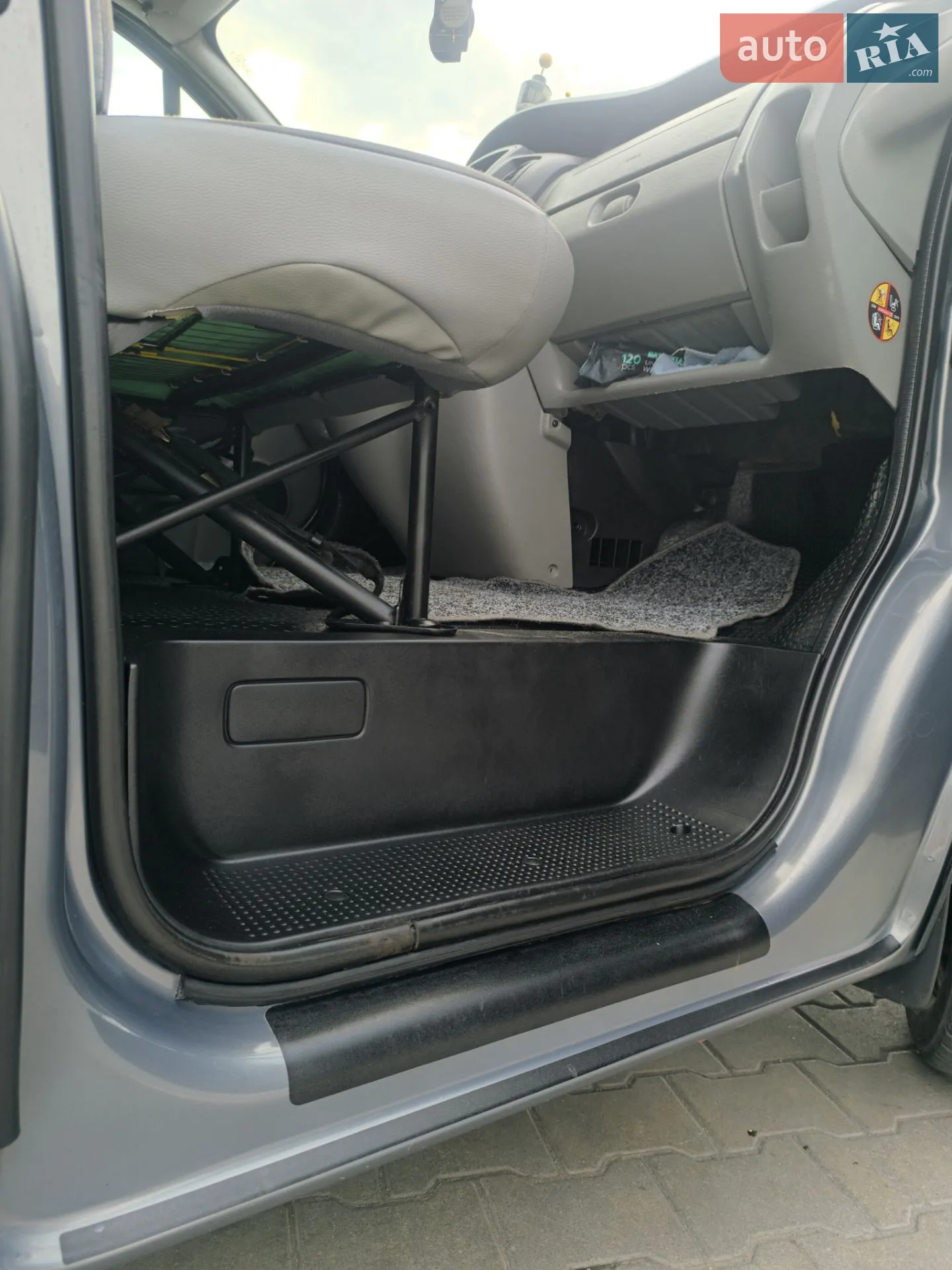 2011 Opel Vivaro - мініатюра 148