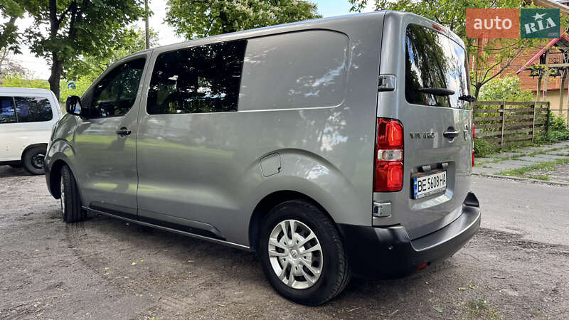 Мінівен Opel Vivaro 2020 в Києві
