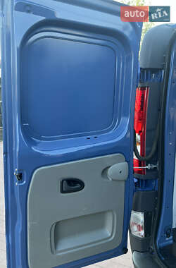 Вантажний фургон Opel Vivaro 2014 в 