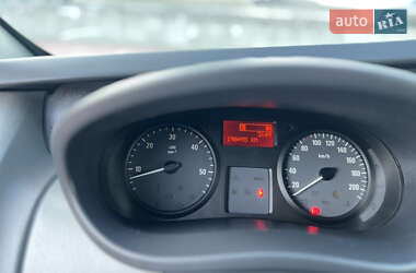 Вантажний фургон Opel Vivaro 2014 в 