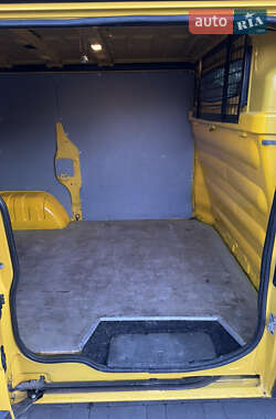 Грузовой фургон Opel Vivaro 2005 в 