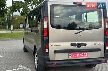 Минивэн Opel Vivaro 2015 в 