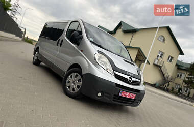 Мінівен Opel Vivaro 2013 в 