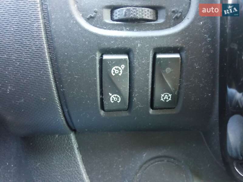 Мінівен Opel Vivaro 2017 в Вінниці