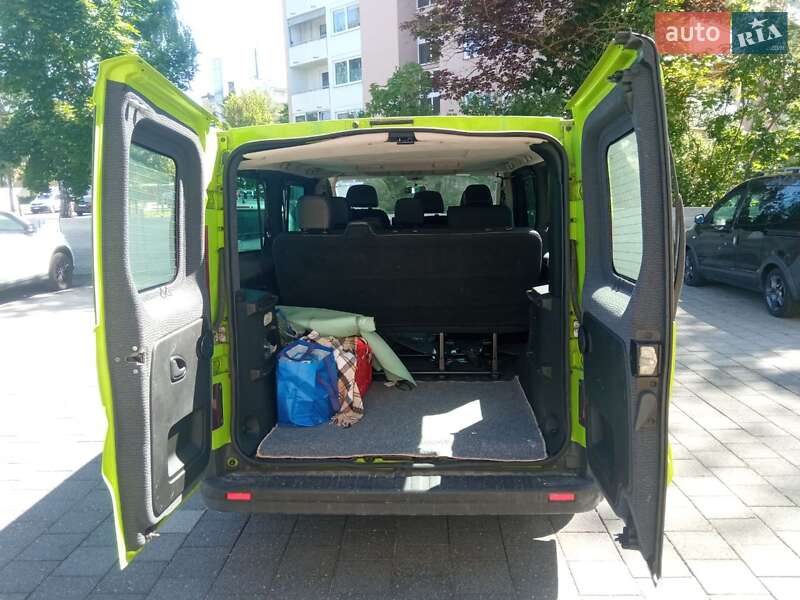 Мінівен Opel Vivaro 2017 в Вінниці