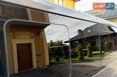 Мінівен Opel Vivaro 2013 в 