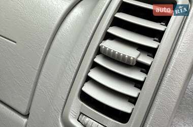 Мінівен Opel Vivaro 2013 в 