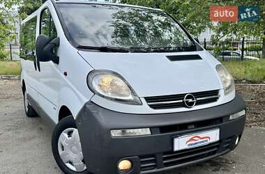 Минивэн Opel Vivaro 2005 в 