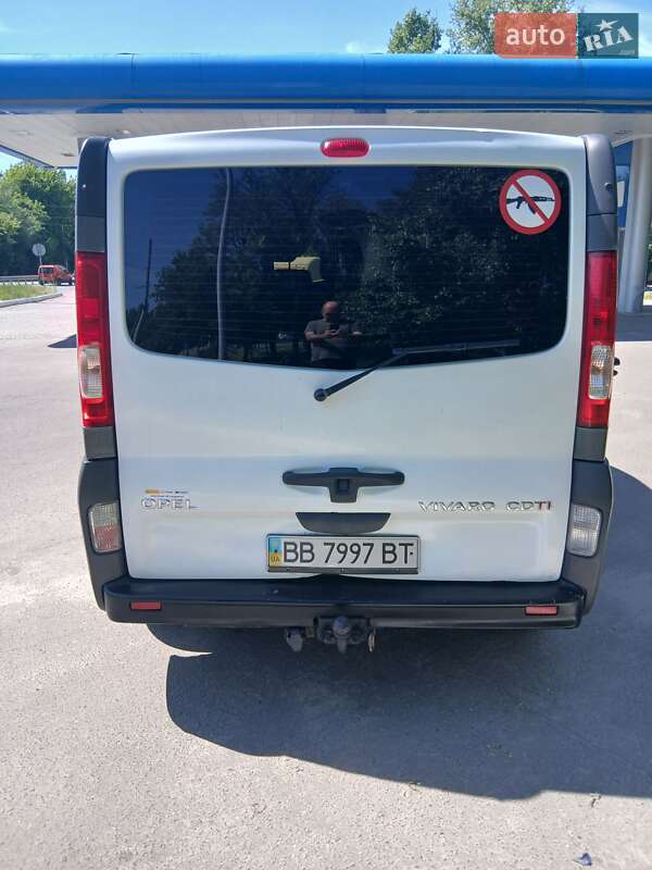 Минивэн Opel Vivaro 2013 в Днепре