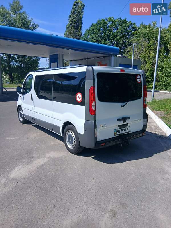 Минивэн Opel Vivaro 2013 в Днепре