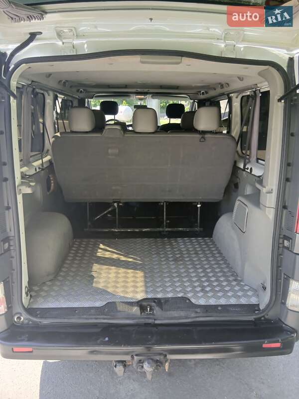 Минивэн Opel Vivaro 2013 в Днепре
