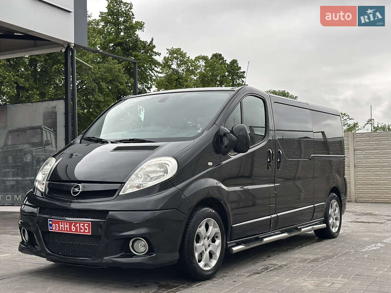 Opel Vivaro 2012