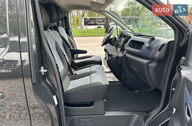 Вантажний фургон Opel Vivaro 2016 в 