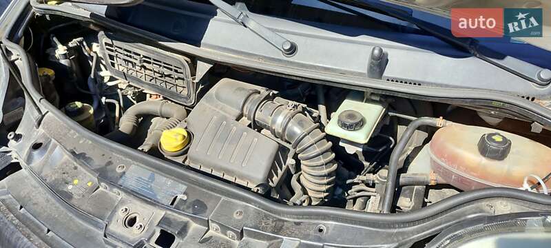 Минивэн Opel Vivaro 2007 в Черновцах