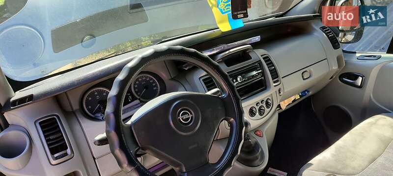 Минивэн Opel Vivaro 2007 в Черновцах