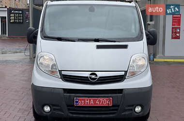 Грузовой фургон Opel Vivaro 2014 в 