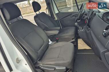 Мінівен Opel Vivaro 2015 в 