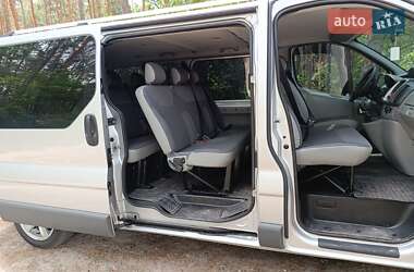 Минивэн Opel Vivaro 2012 в 