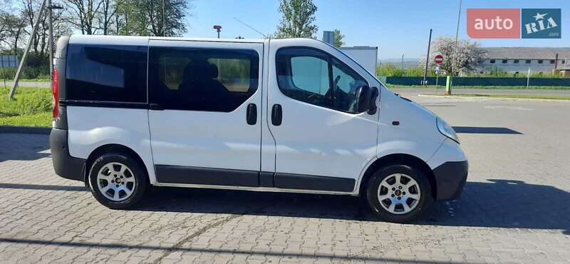 Минивэн Opel Vivaro 2011 в Коломые