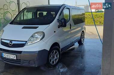Минивэн Opel Vivaro 2011 в 