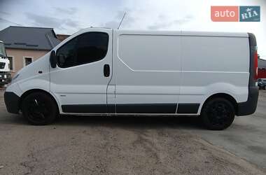 Грузовой фургон Opel Vivaro 2012 в Полтаве