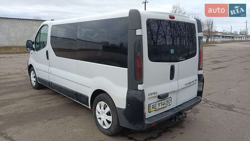 Мінівен Opel Vivaro 2003 в Солоному