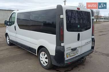 Мінівен Opel Vivaro 2003 в 