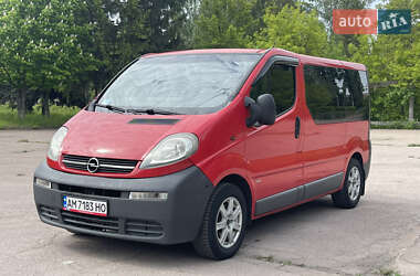 Минивэн Opel Vivaro 2003 в Житомире