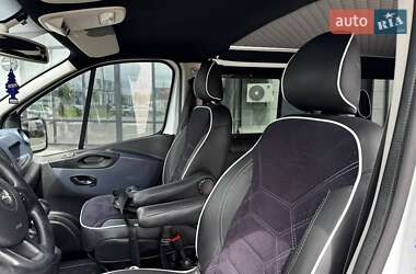 Мінівен Opel Vivaro 2016 в 