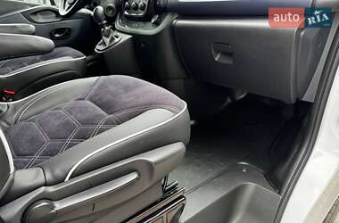 Мінівен Opel Vivaro 2016 в 