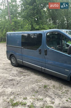 Вантажопасажирський фургон Opel Vivaro 2007 в 