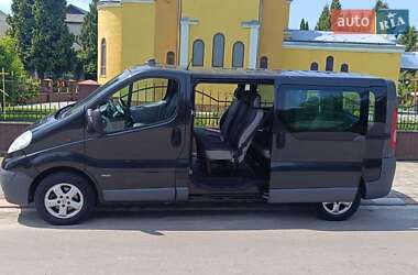 Минивэн Opel Vivaro 2014 в 
