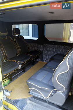 Минивэн Opel Vivaro 2007 в 