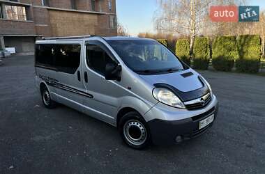 Мінівен Opel Vivaro 2011 в 