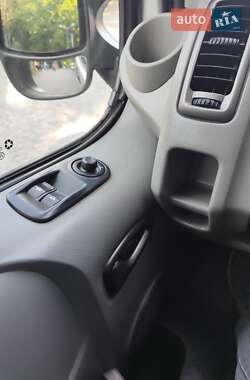 Минивэн Opel Vivaro 2008 в 