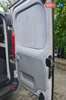 Минивэн Opel Vivaro 2008 в 