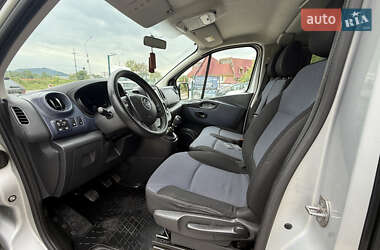 Минивэн Opel Vivaro 2015 в 