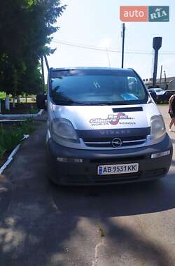 Минивэн Opel Vivaro 2003 в 