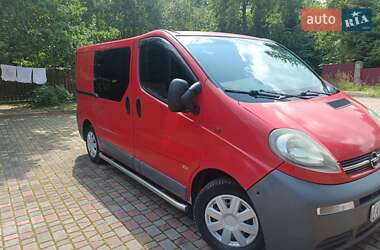 Грузовой фургон Opel Vivaro 2004 в Надворной
