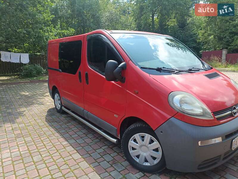 Opel Vivaro 2004