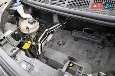 Грузовой фургон Opel Vivaro 2022 в 